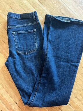Dark Blue THEORY flare leg Classic Jeans